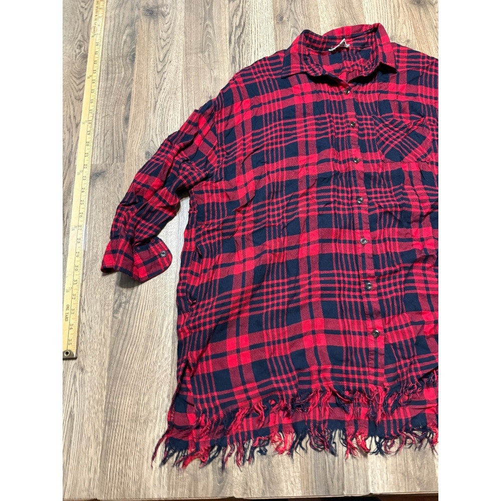 Umgee Shirt, Womens Size Small, Red Black Plaid Long Sleeve Button Up Frayed Hem - Picture 3 of 9